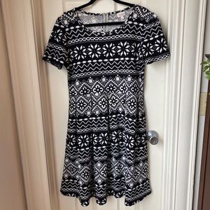 LulaRoe Amelia Style Skater Dress with pockets
